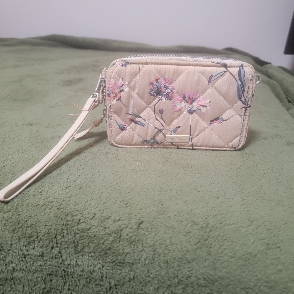 Vera Bradley Floral Beige Quilted Wristlet in Strawflowers